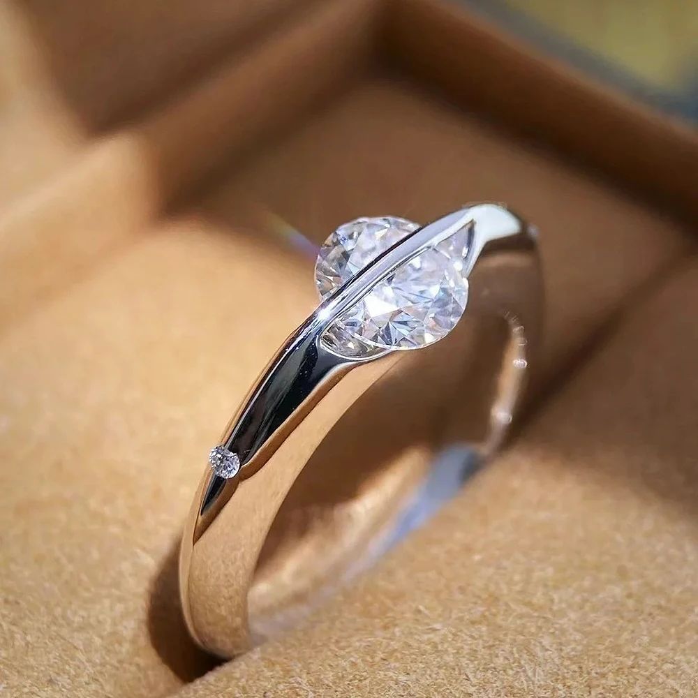 Anello Pianetario Moissanite